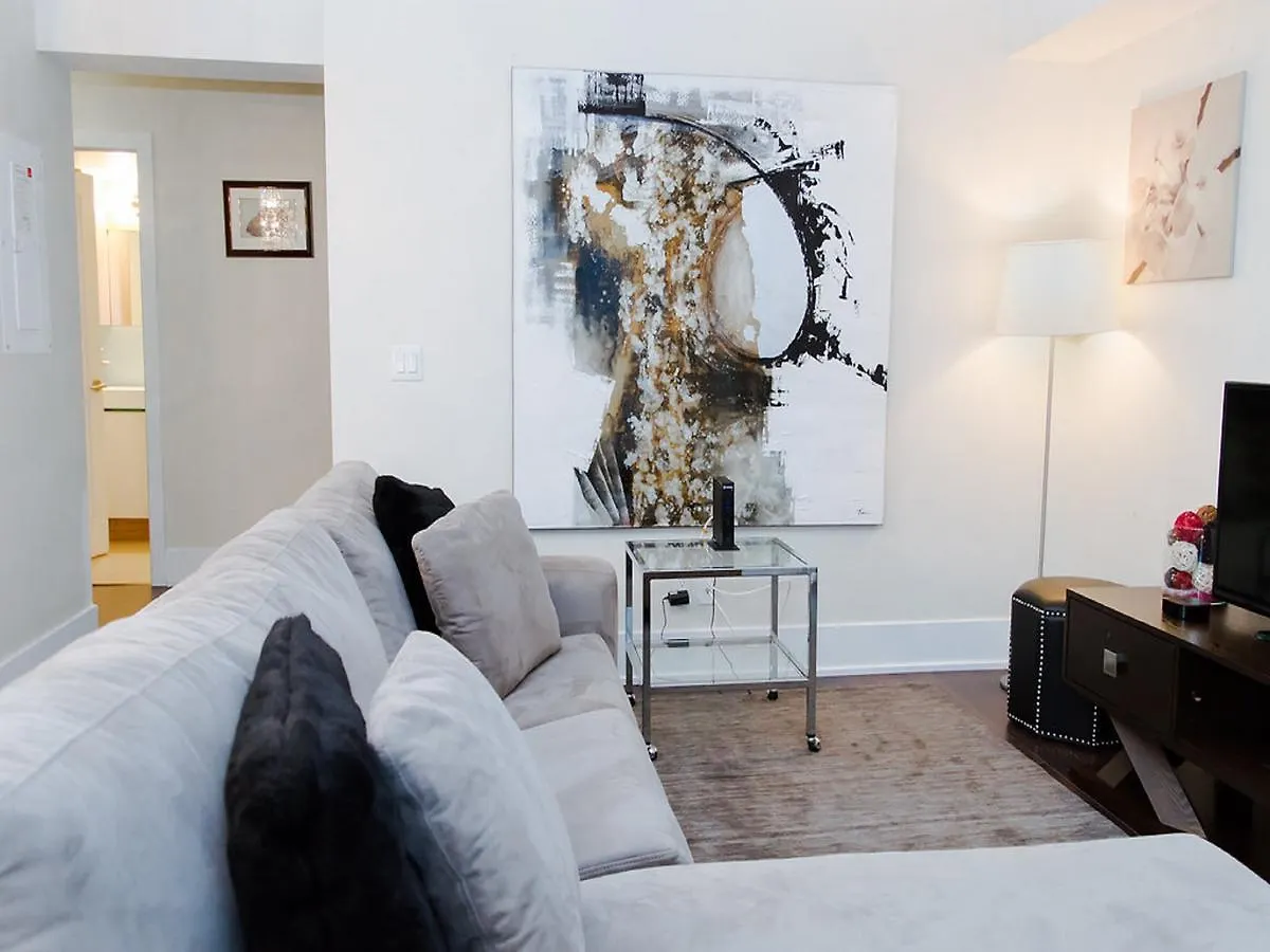 N2N Suites - Downtown Suite Toronto Apartment